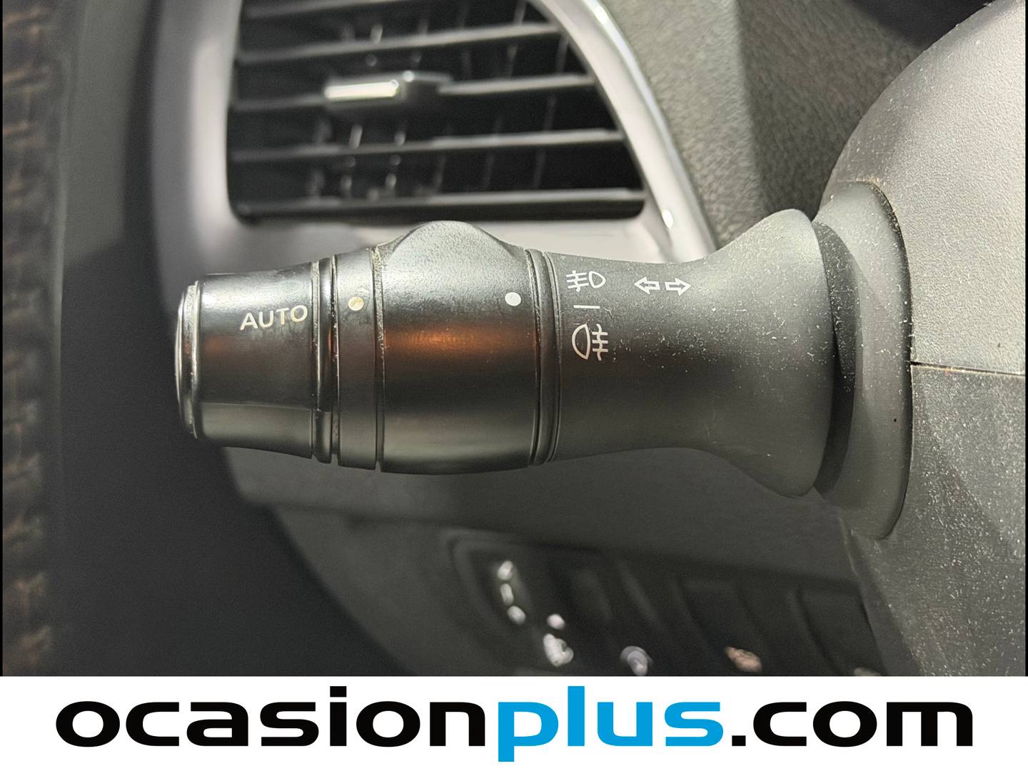 Foto Renault Mégane Renault Megane Limited Energy S&S TCe (115 CV)