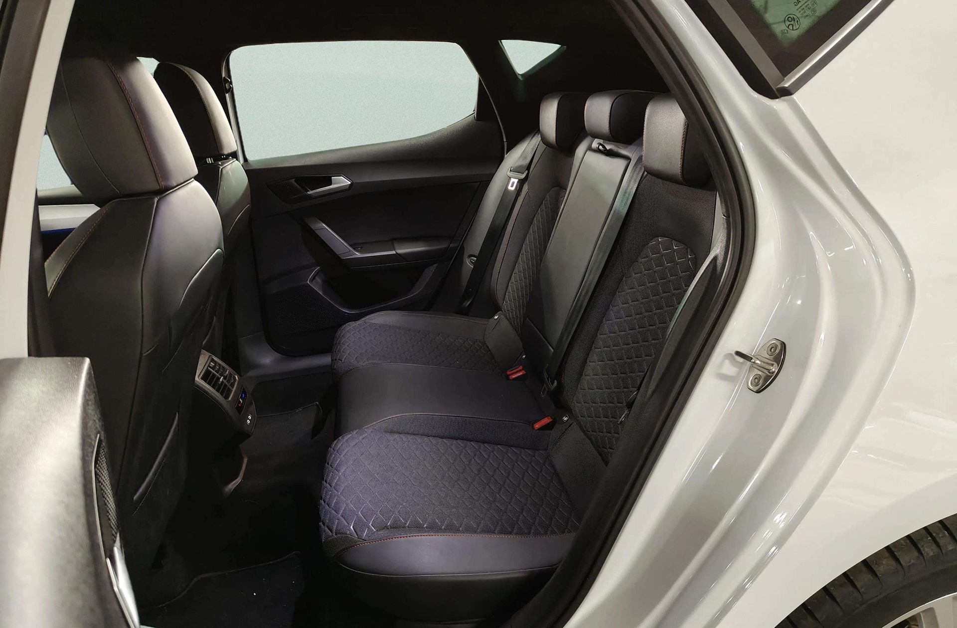SEAT León 1.5 TSI FR XL - foto 15