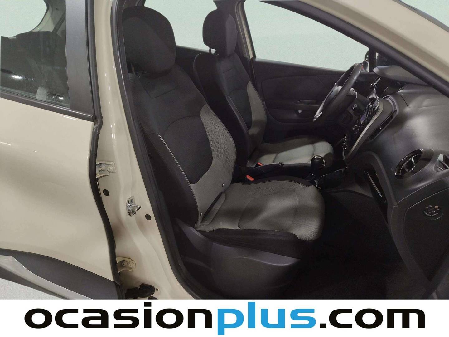 Renault Captur Renault Captur Intens TCe (120 CV) EDC km 0