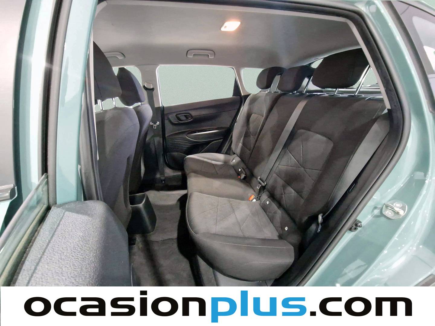 Foto asientos traseros Hyundai Bayon Hyundai Bayon 1.2 MPI Maxx (84 CV)