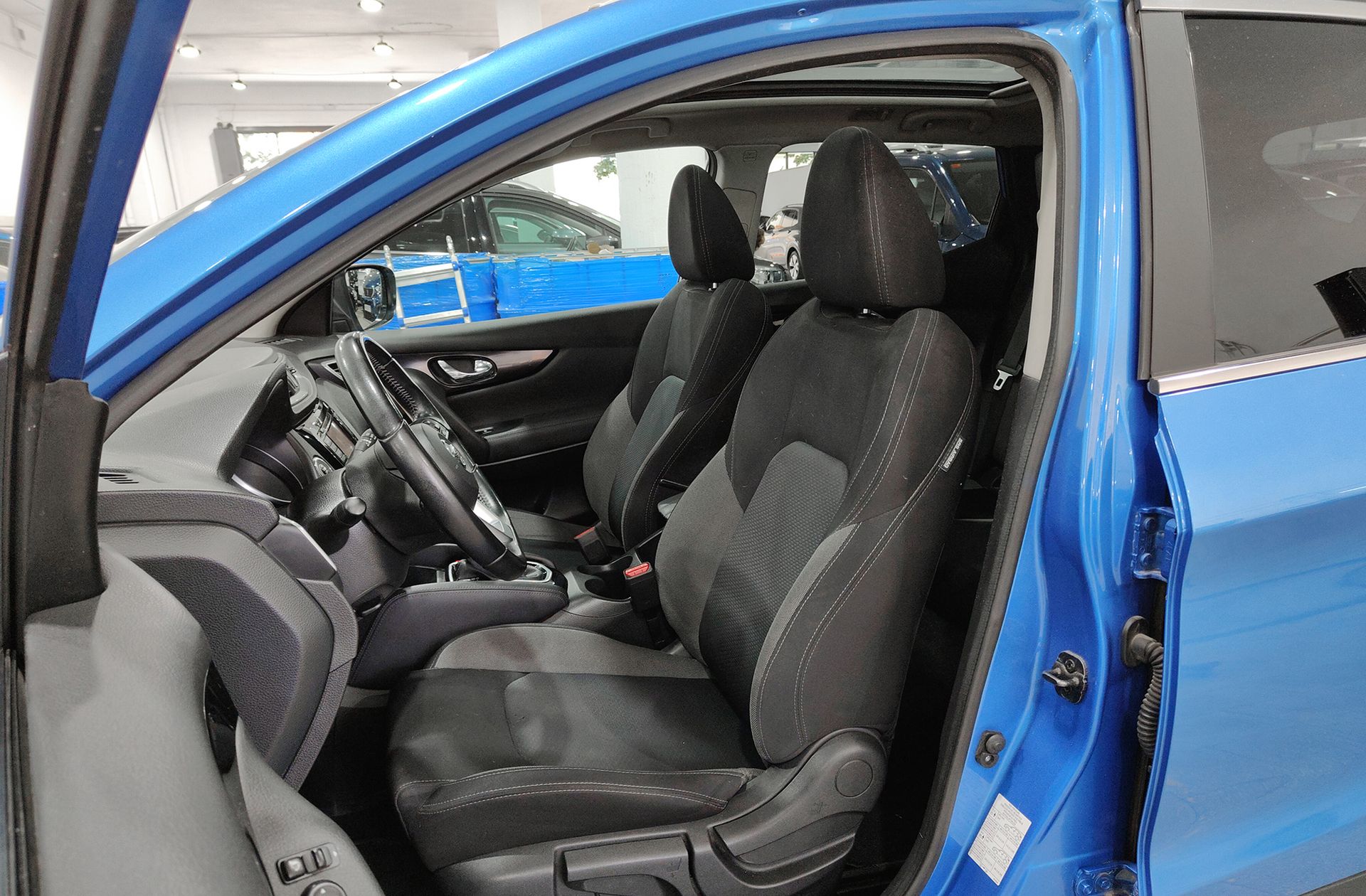 Nissan Qashqai DIG-T 160 N-Connecta 4x2 DCT - foto 11