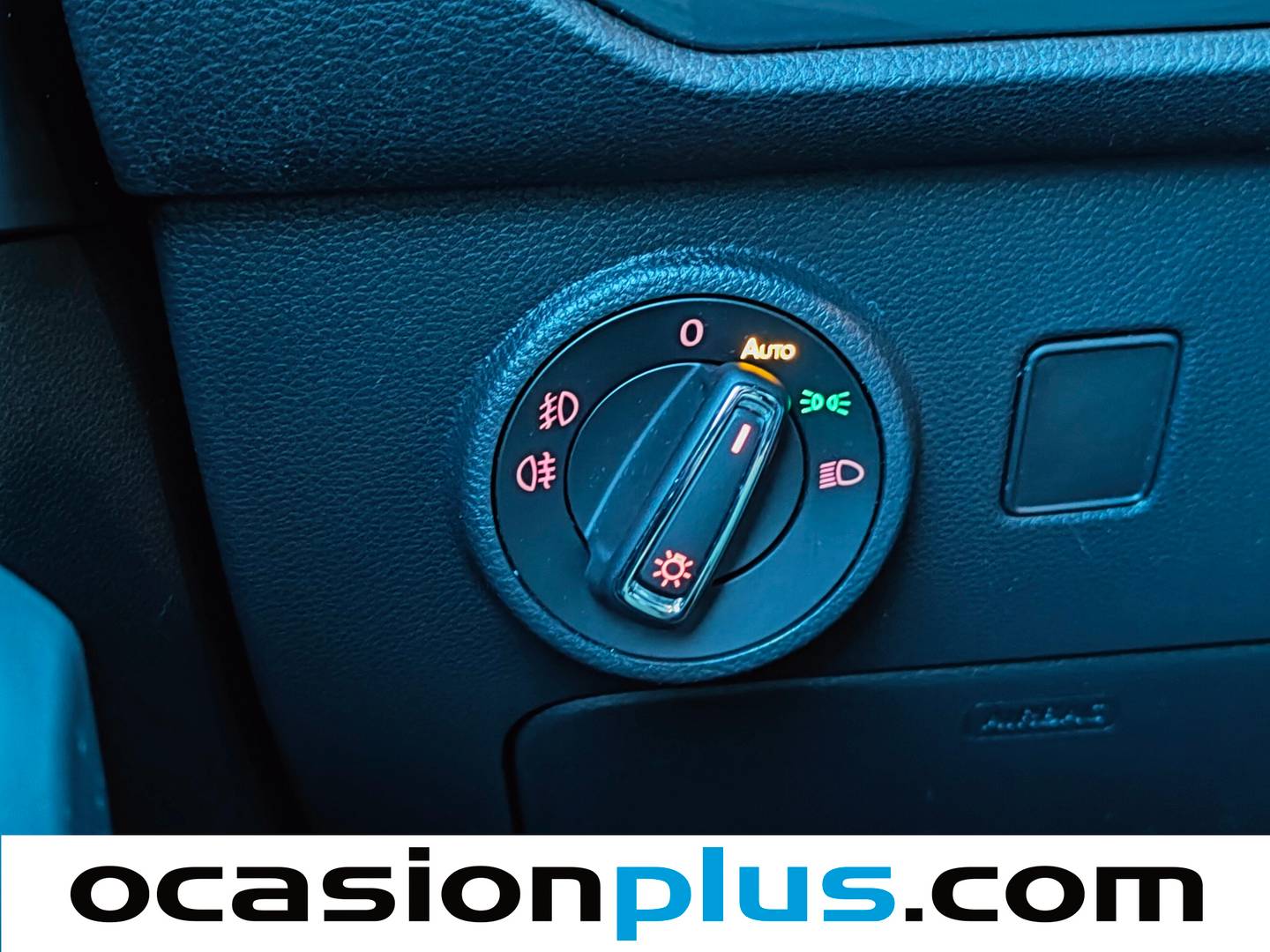 Foto Seat Ateca SEAT Ateca 1.6 TDI S&S Ecomotive Style Plus (115 CV)