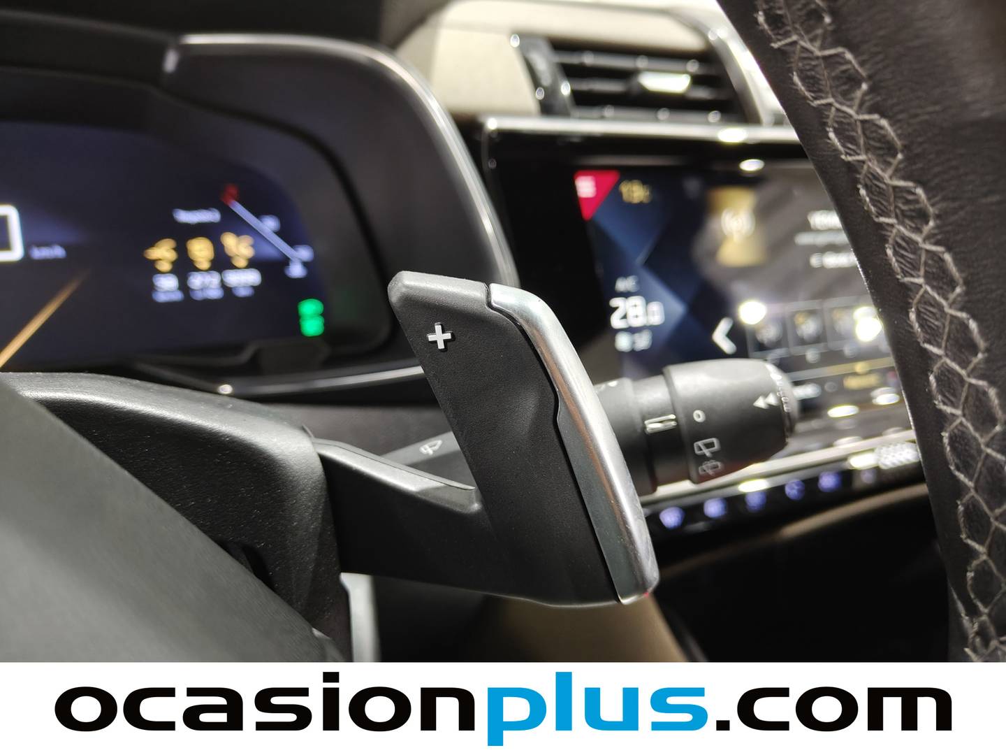 Foto DS DS 7 Crossback DS DS7 Crossback BlueHDi 130 DE Bastille + AT  (130 CV)