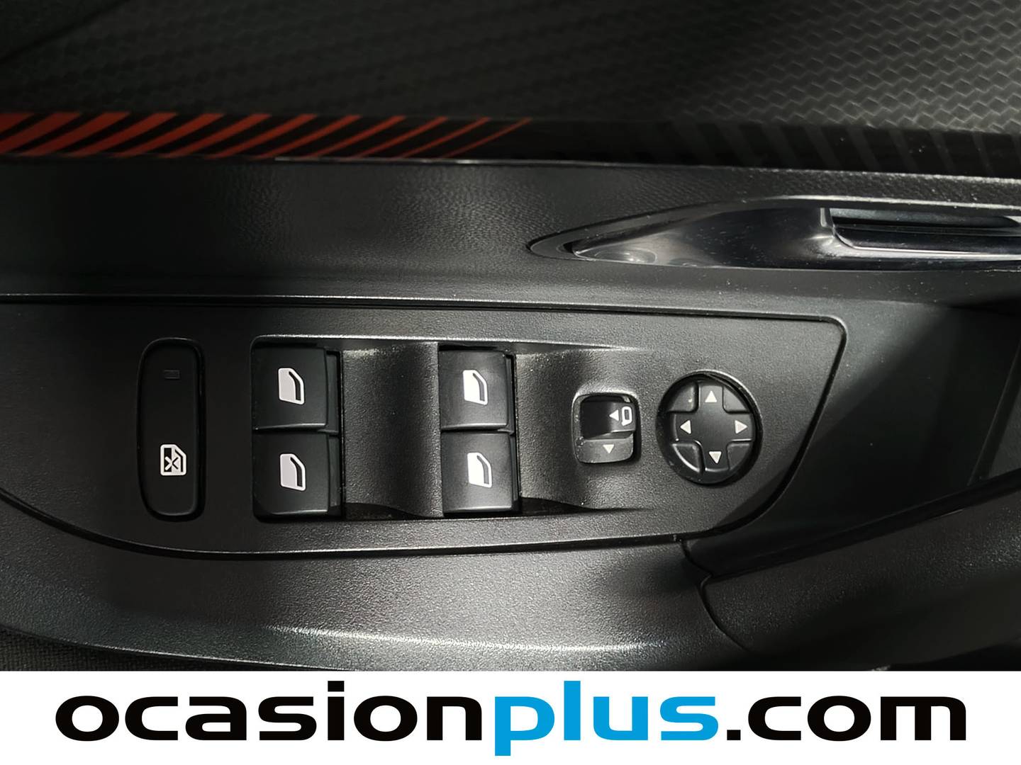 Peugeot 2008 Peugeot 2008 Puretech 100 S&S Active Pack (100 CV) gasolina