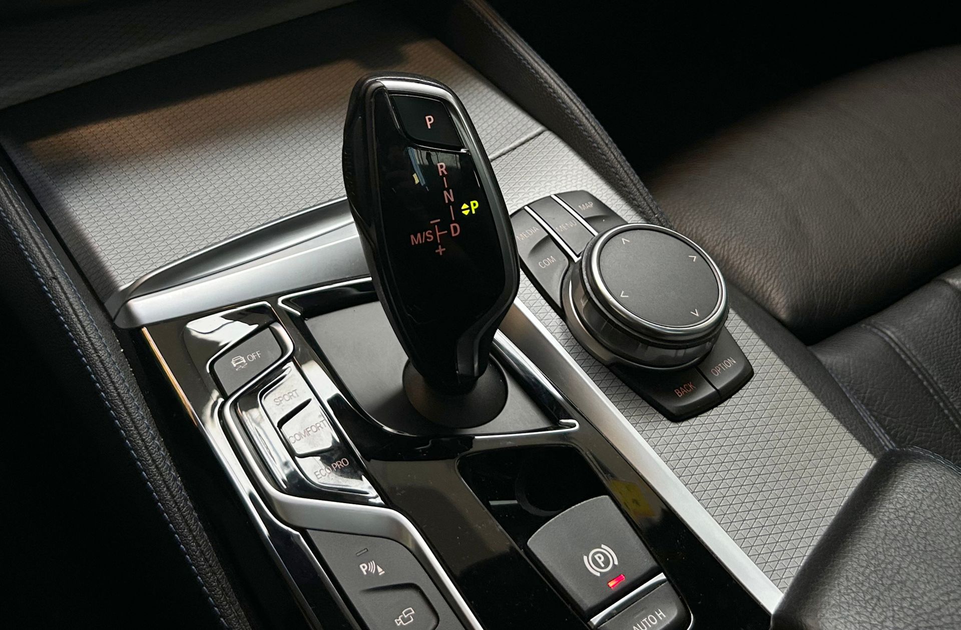 BMW Serie 5 520i Touring Pack M - foto 6
