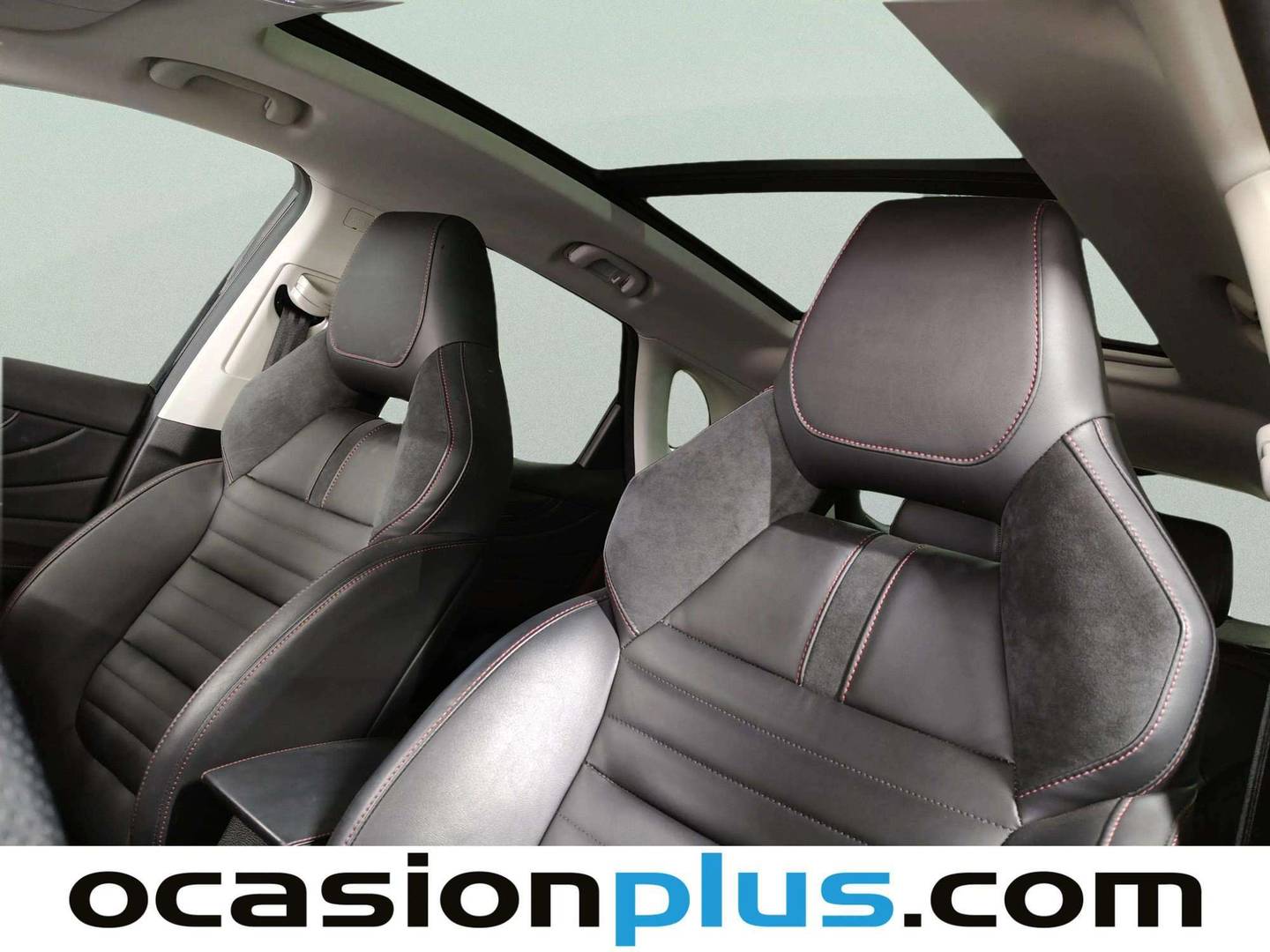 Extras y acabados del MG HS MG HS 1.5 Turbo GDI Luxury DCT (162 CV)