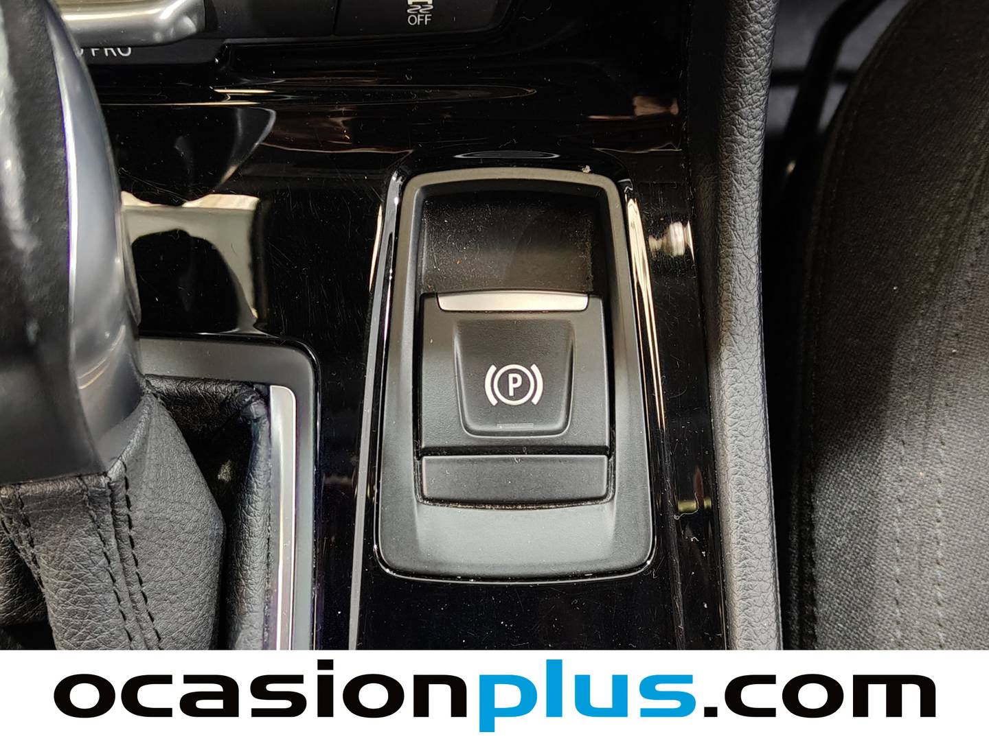 Foto BMW Serie 2 Active Tourer BMW Serie 2 218d Active Tourer (150 CV)