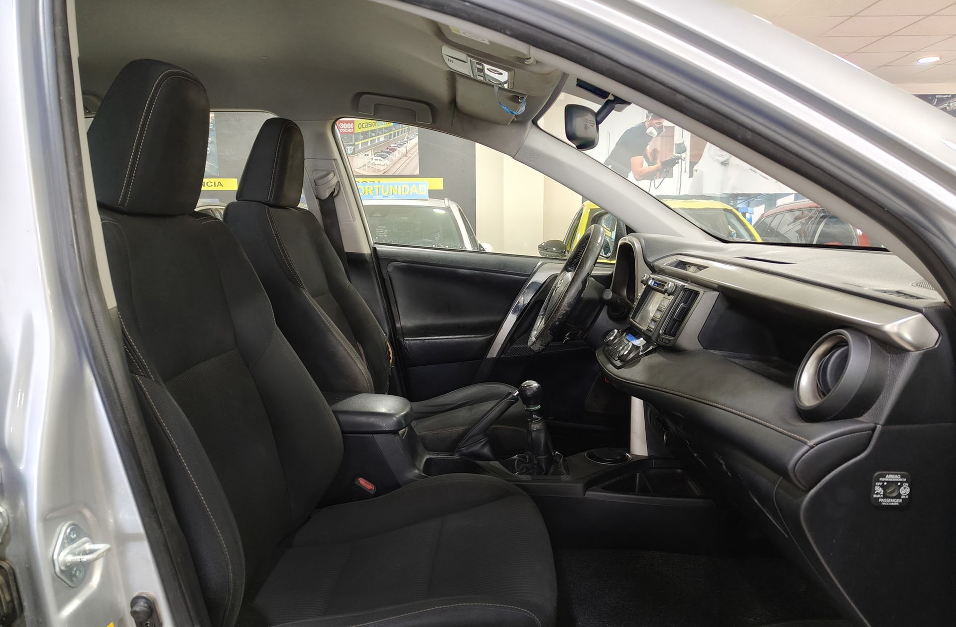 Toyota RAV4 120D Advance 4x2 - foto 14