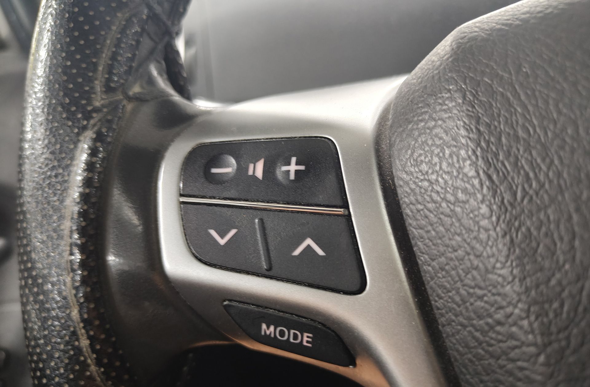 Toyota Verso 115D Advance 7 plazas - foto 24