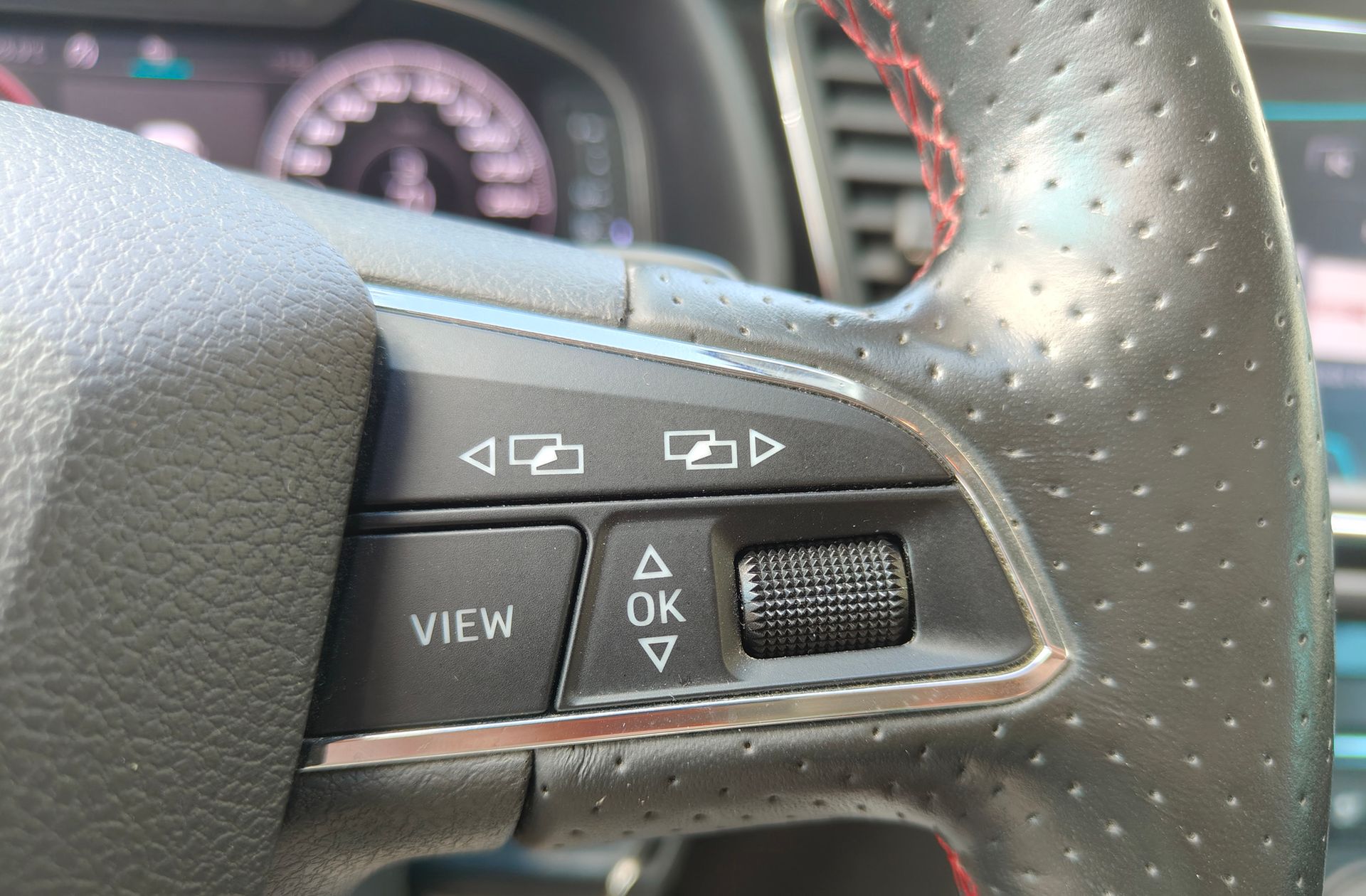 SEAT León 1.5 TSI FR DSG - foto 36