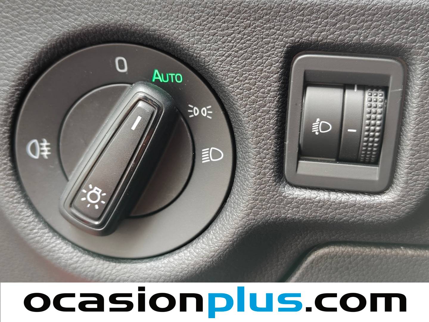 Paquetes del Skoda Kamiq Skoda Kamiq 1.0 TSI Sport (110 CV)