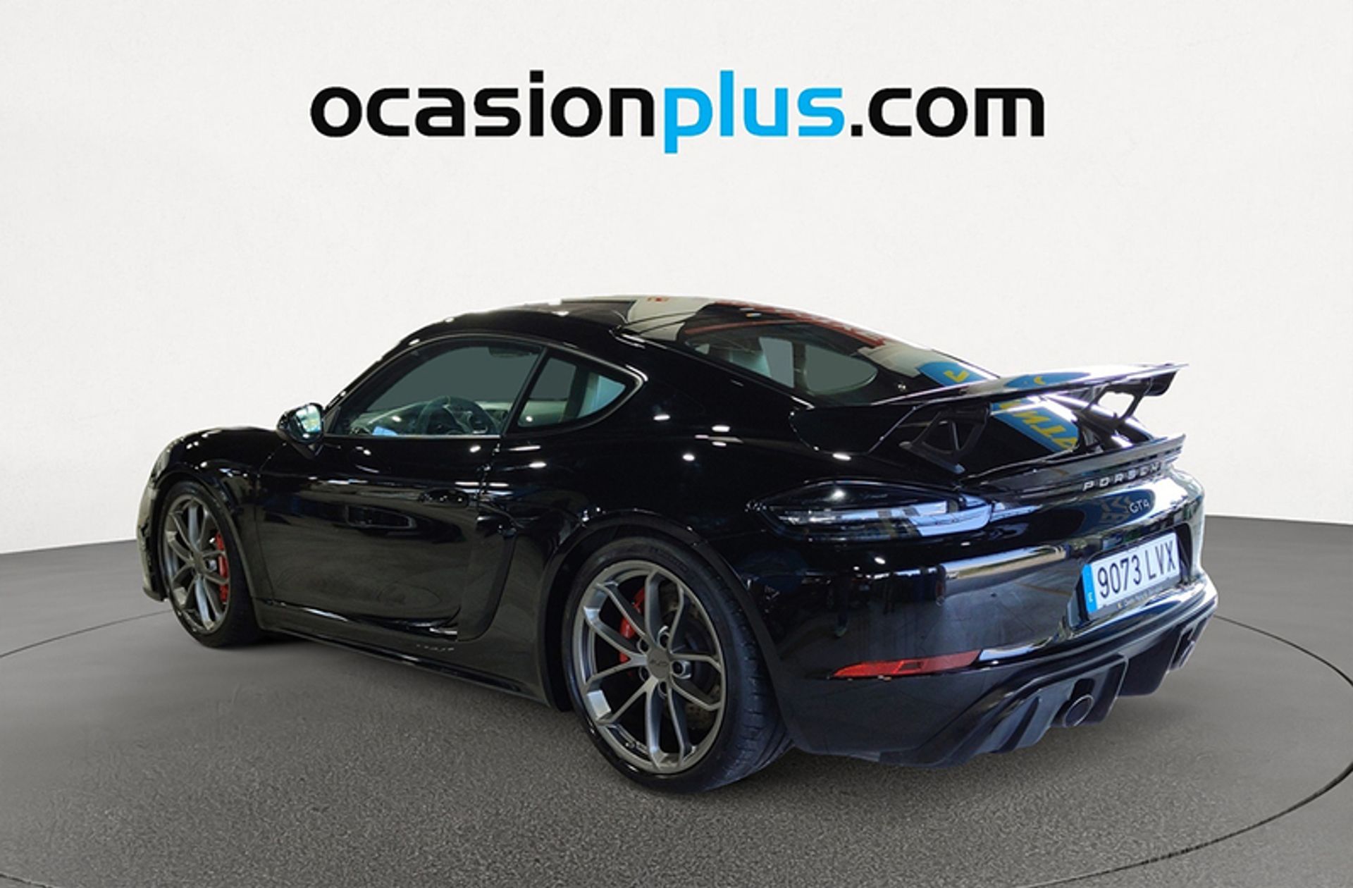 Porsche 718 Cayman GT4 - foto 3