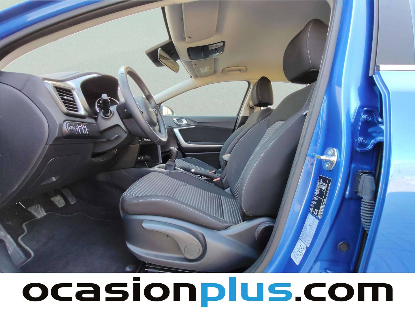 Foto asientos delanteros KIA XCeed KIA XCeed 1.0 T-GDi Drive (100 CV)