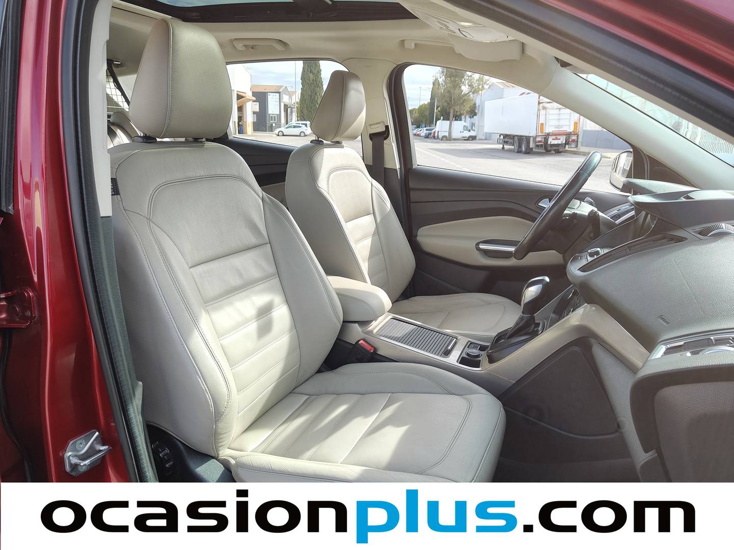 Foto Ford Kuga Ford Kuga 2.0 TDCI Titanium 4x4 Powershift (180 CV)