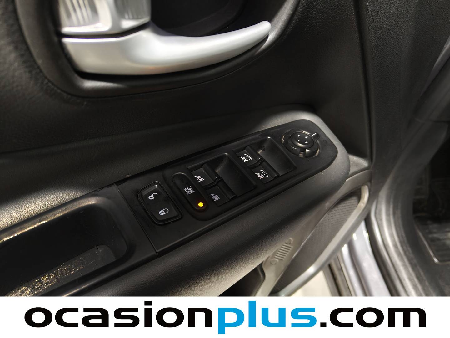 Foto Jeep Renegade Jeep Renegade eHybrid 1.5 Limited ATX (130 CV)