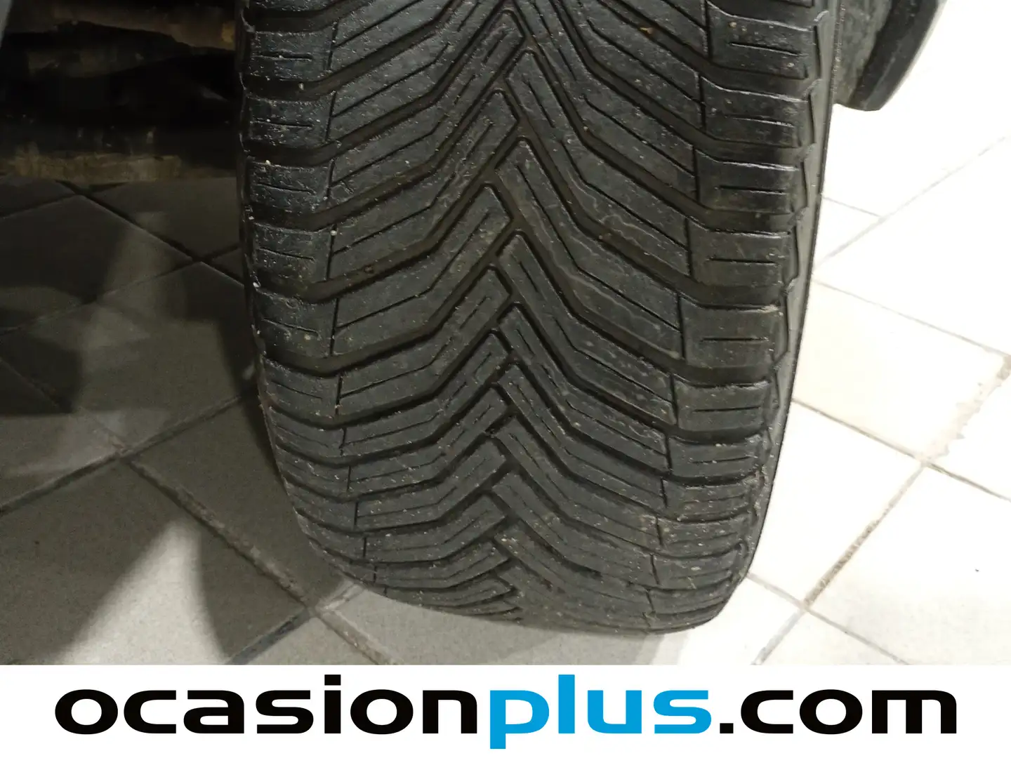 Foto Toyota C-HR Toyota C-HR 1.8 125H Dynamic Plus (122 CV)