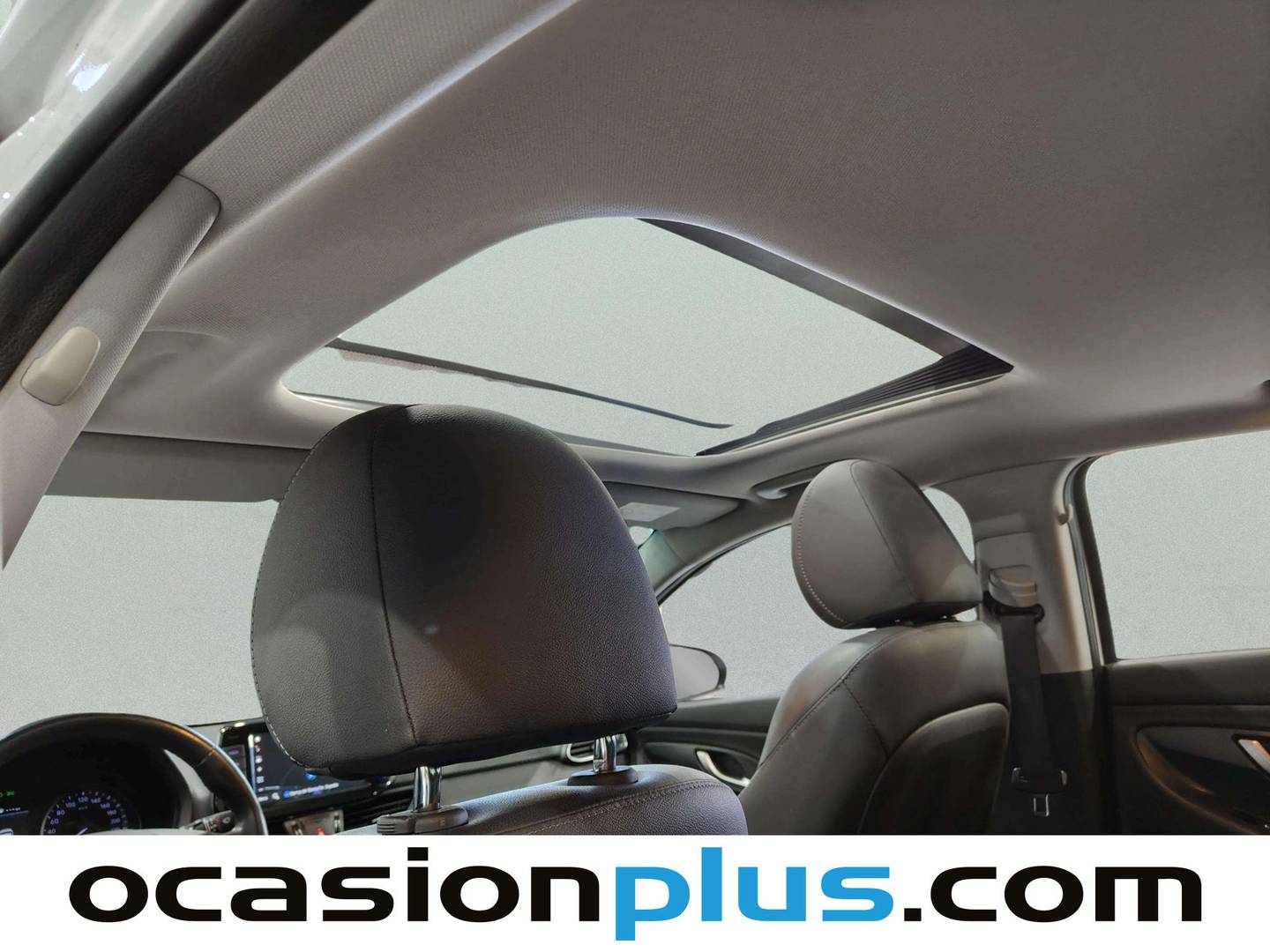Extras y acabados del Hyundai i30 Hyundai i30 Fastback 1.4 TGDI Style DCT (140 CV)