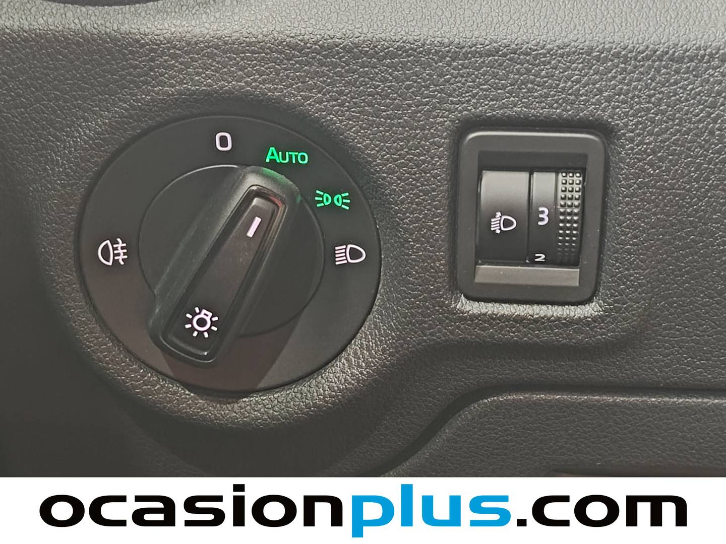 Extras del Skoda Fabia Skoda Fabia 1.0 MPI Emotion (80 CV)