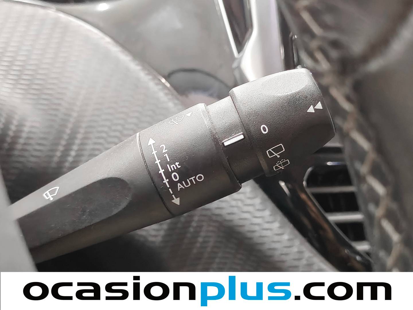 Accesorios del Peugeot 2008 Peugeot 2008 e-HDI 115 Allure (115 CV)