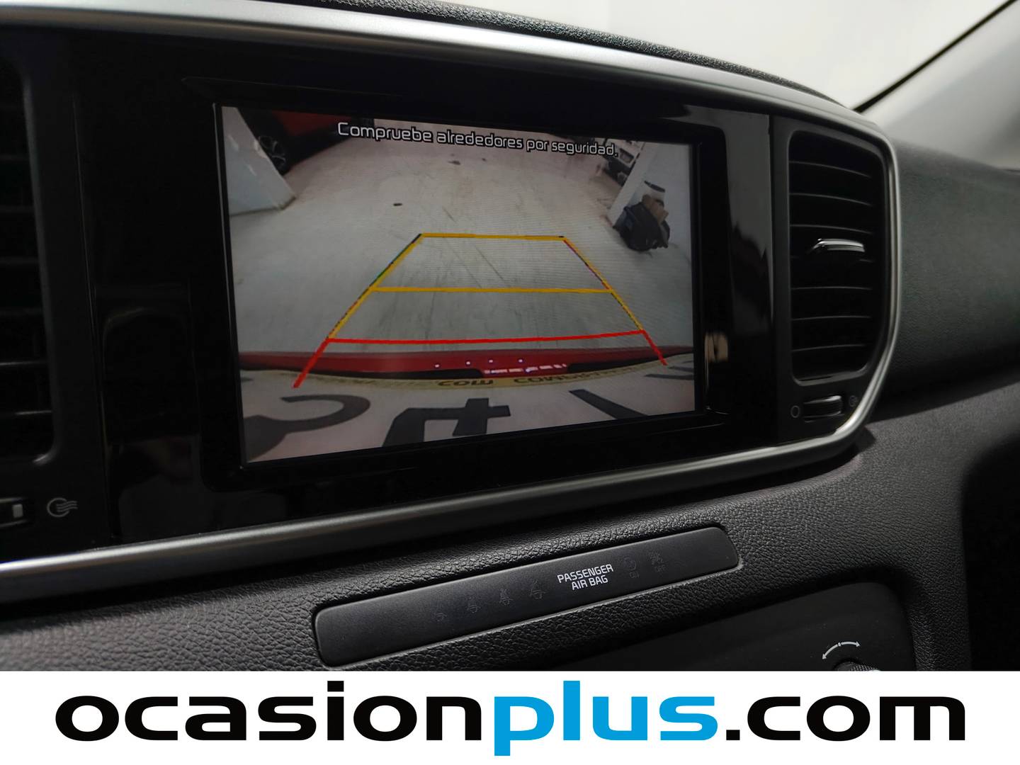 Equipamiento del KIA Sportage KIA Sportage 1.6 GDi Concept 4x2 (132 CV)