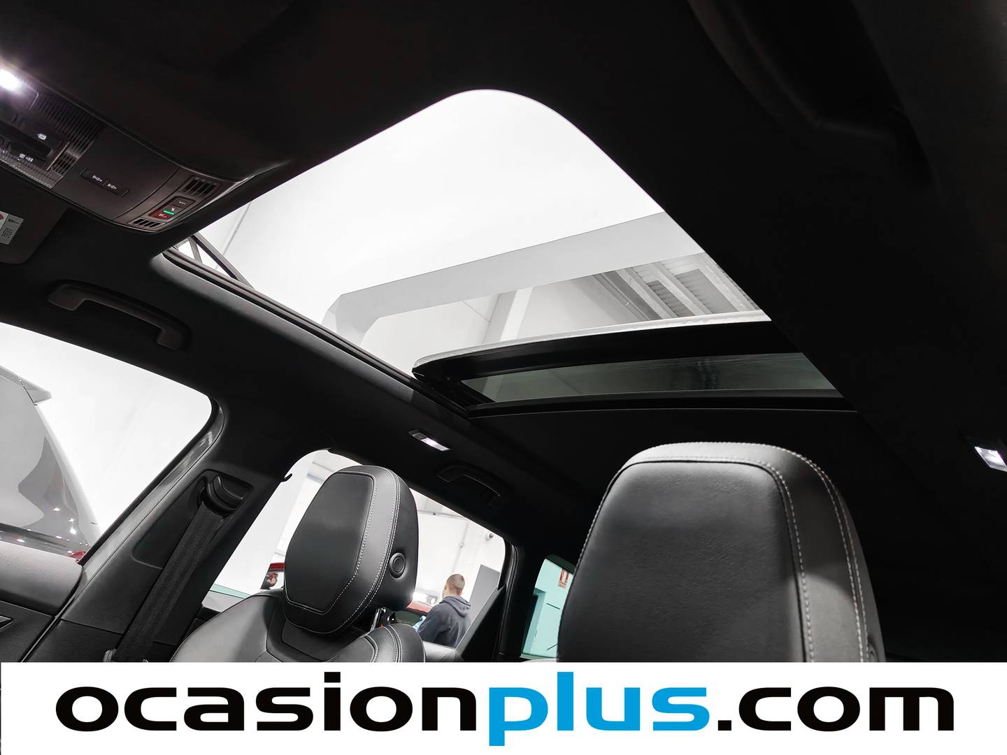 Foto Skoda Karoq Skoda Karoq 1.5 TSI ACT Sportline DSG (150 CV)