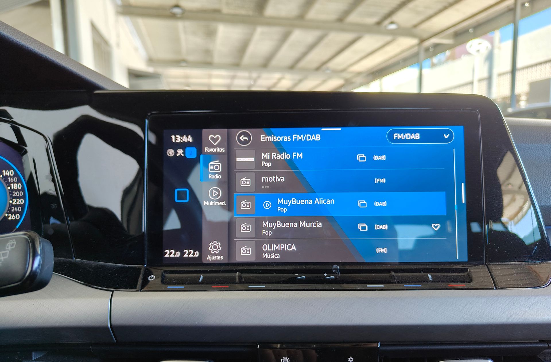 Volkswagen Golf Variant Variant Life 1.5 eTSI DSG - foto 34