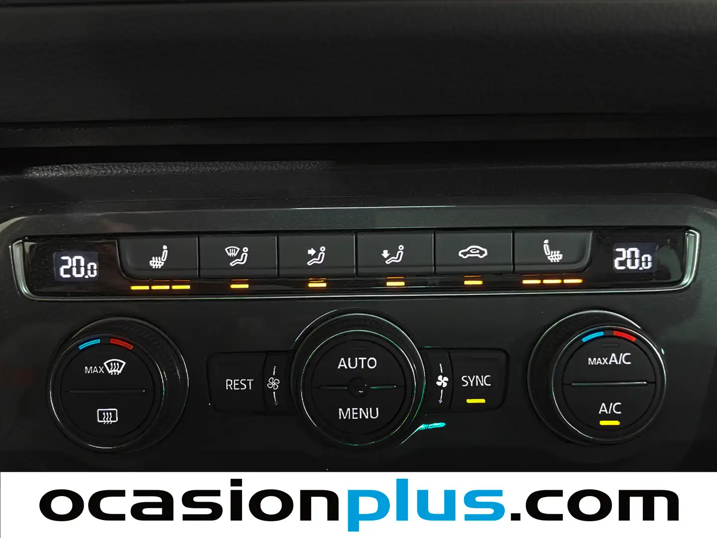 Foto Volkswagen Tiguan Volkswagen Tiguan Sport 2.0 TDI 4Motion (190 CV) DSG Pack R-Line