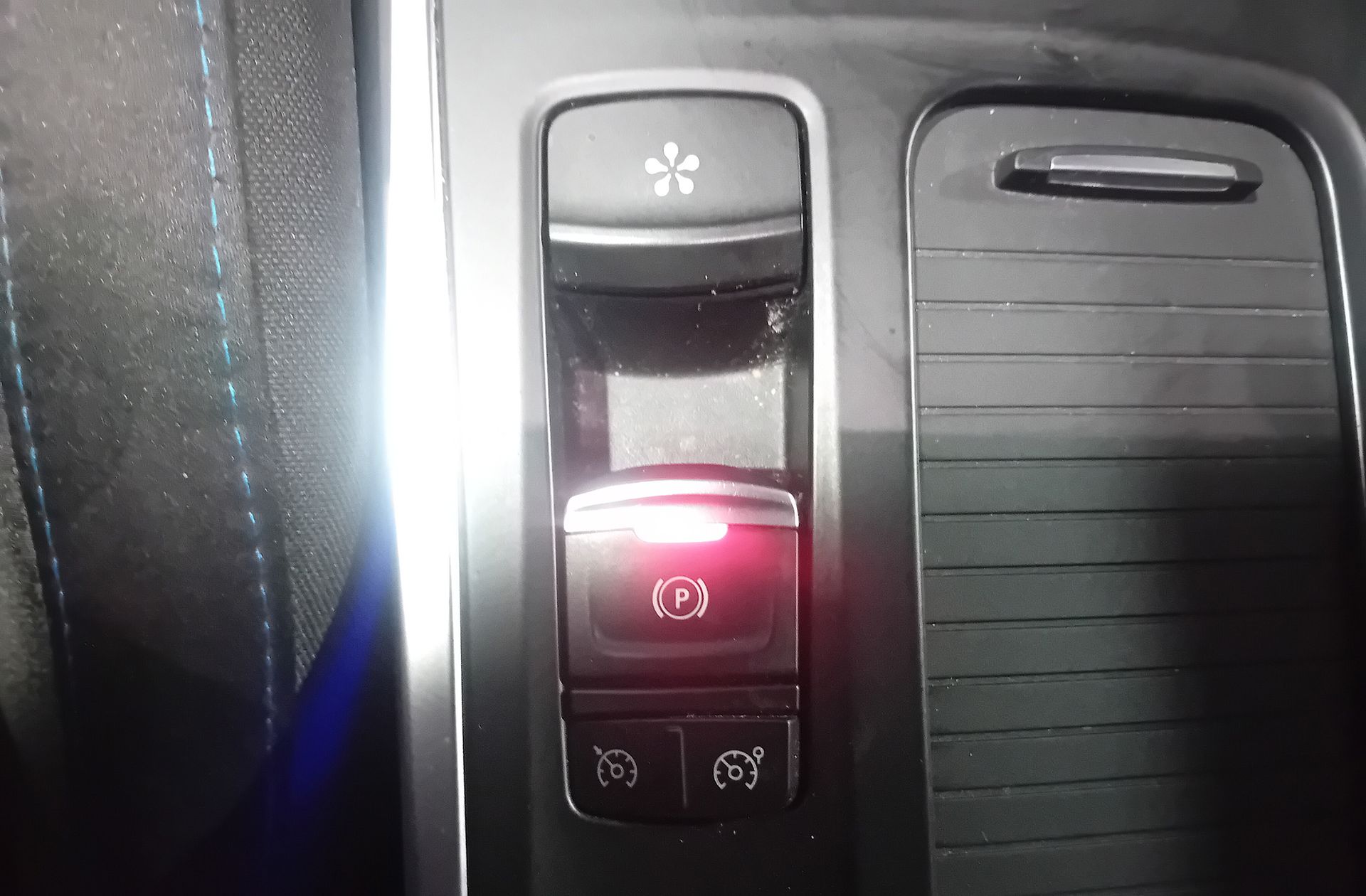 Renault Mégane GT Energy TCe EDC - foto 30