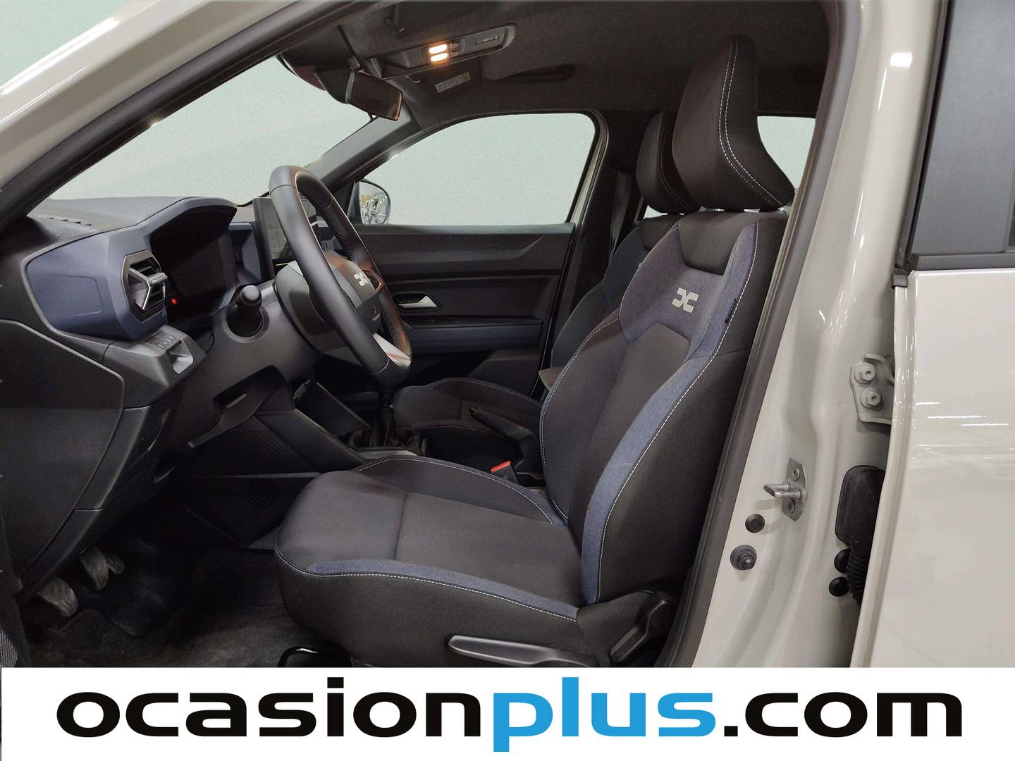 Foto asientos delanteros Dacia Duster DACIA Duster Expression TCE  (100CV) ECO-G 4X2  (GLP)