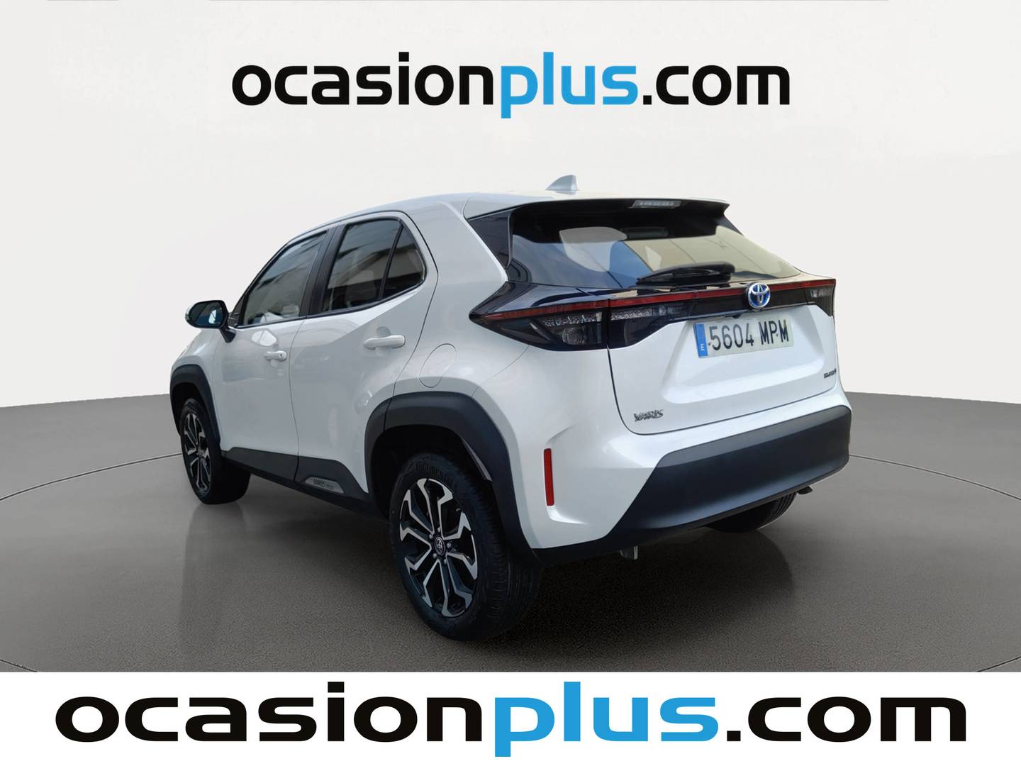 Foto trasera Toyota Yaris Cross Toyota Yaris Cross 120H Active Tech (116 CV) izquierda