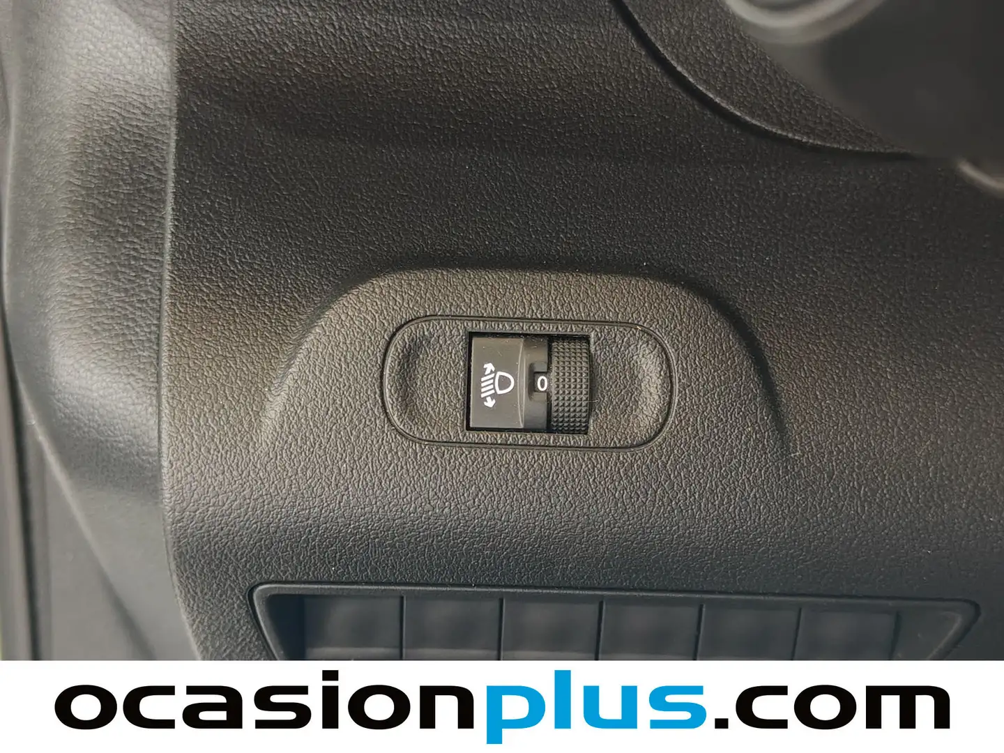 Foto Peugeot Partner Peugeot Partner Furgon BlueHDi 100 S&S Pro Standard 600kg (98 CV)