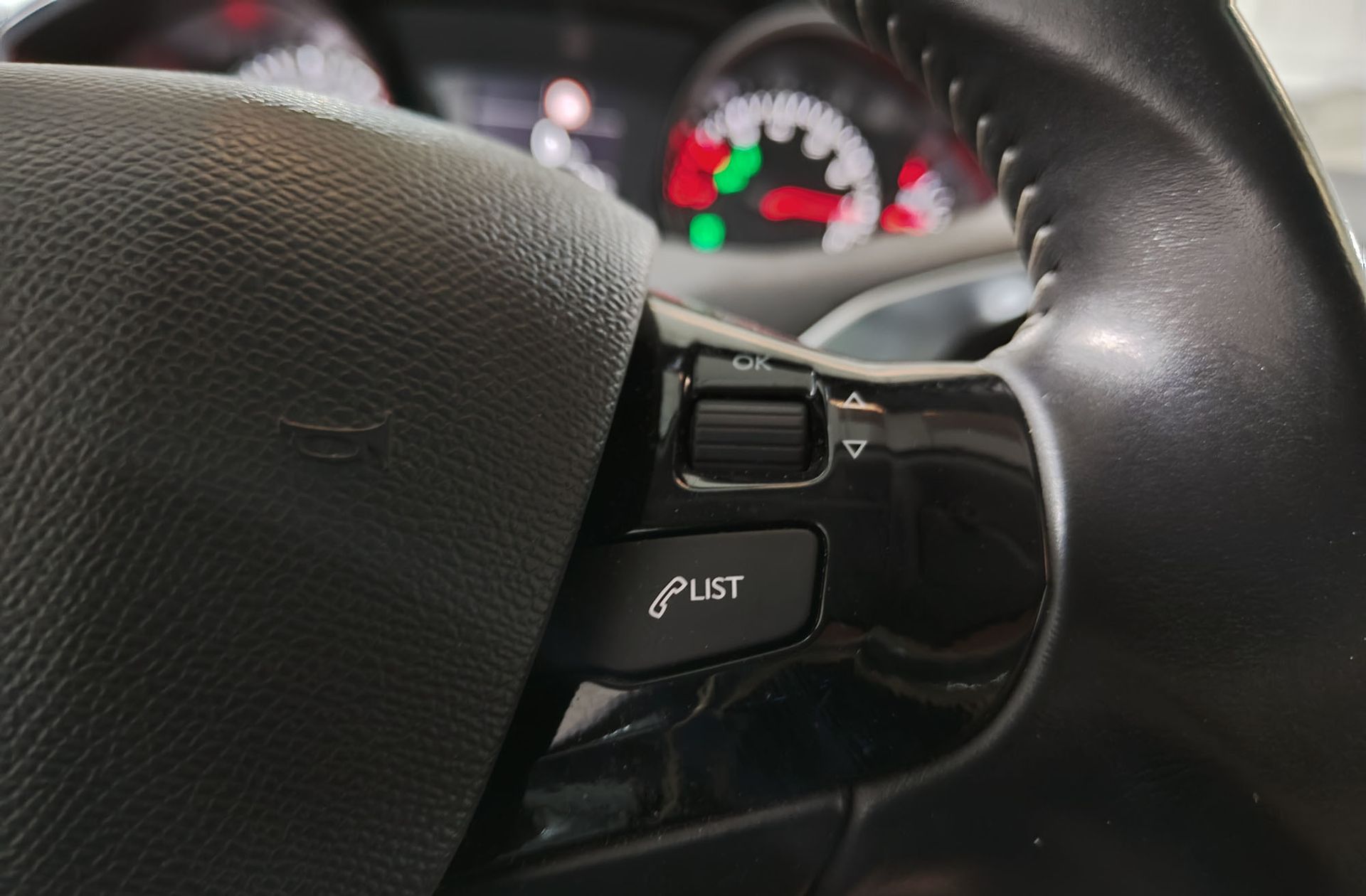 Peugeot 308 SW PureTech 130 Style - foto 22