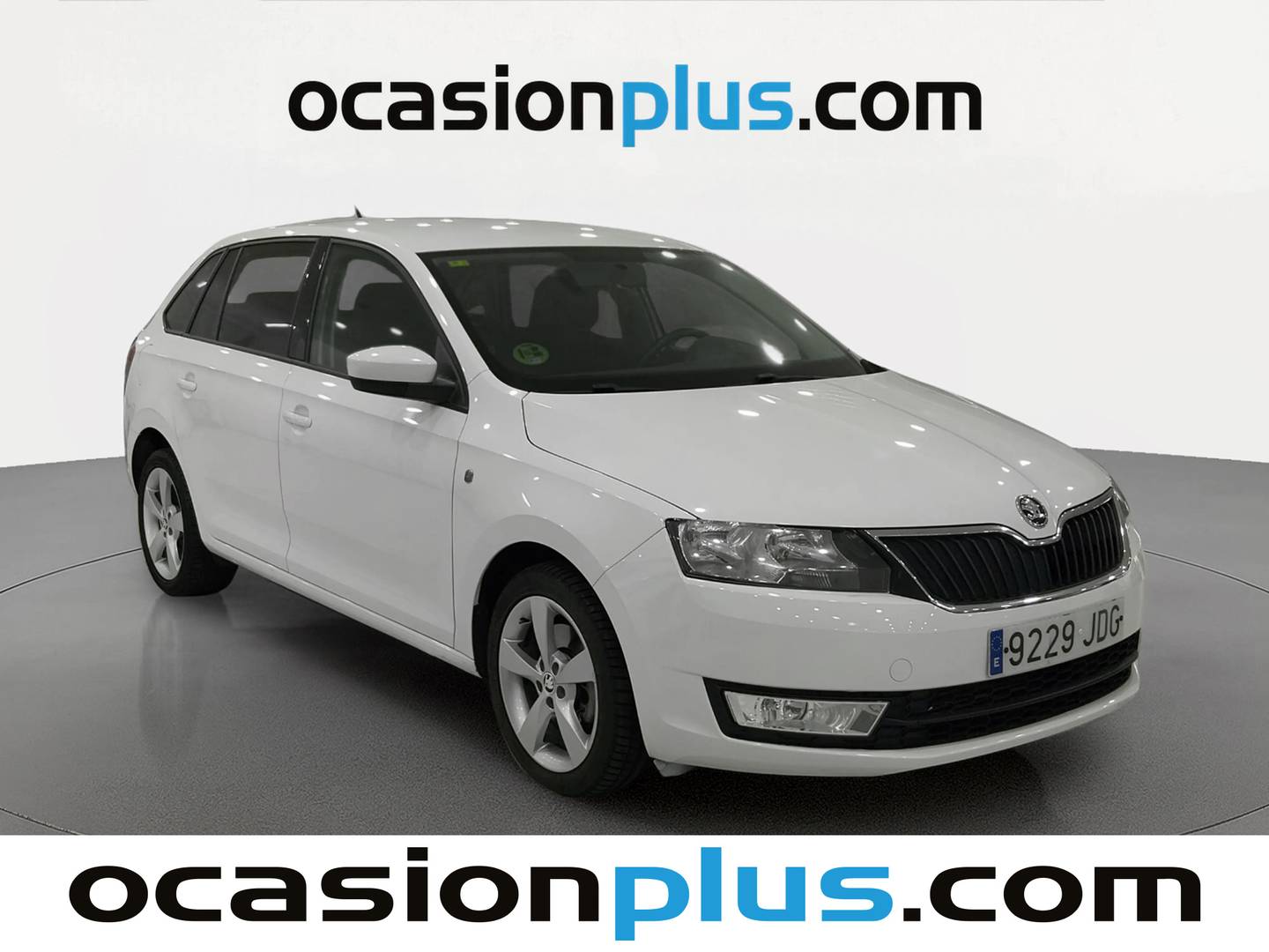 Foto delantera Skoda Spaceback Skoda Spaceback 1.6 TDI CR Ambition (105 CV) derecha