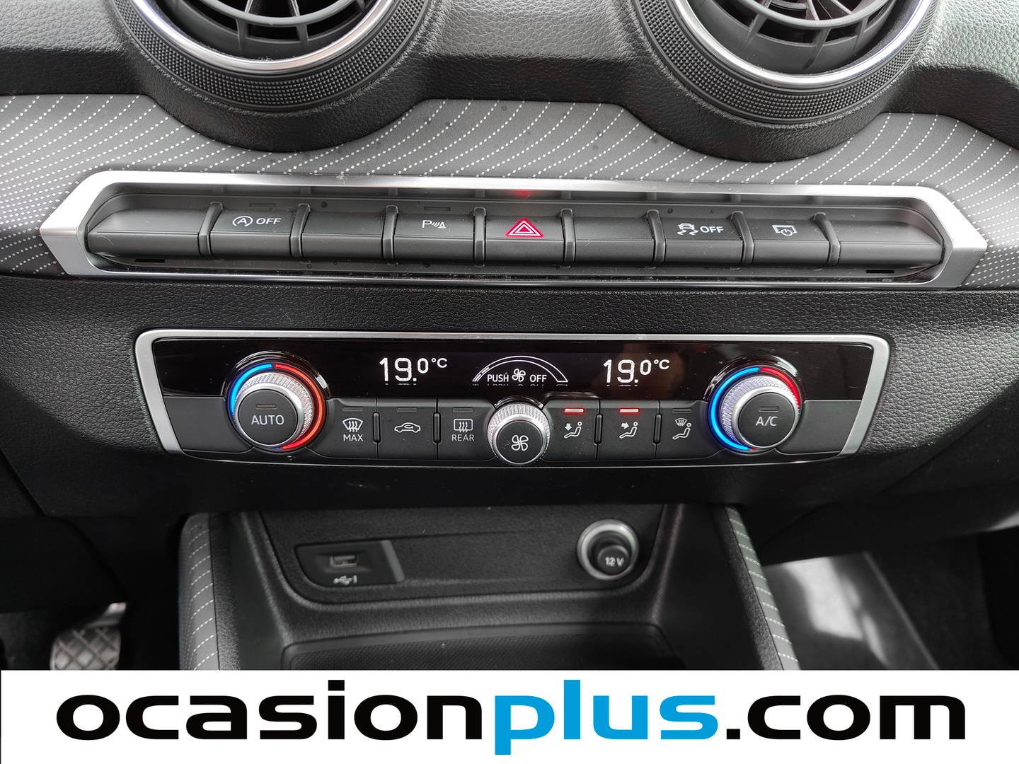 Foto Audi Q2 Audi Q2 sport 35 TFSI 110 kW (150 CV)