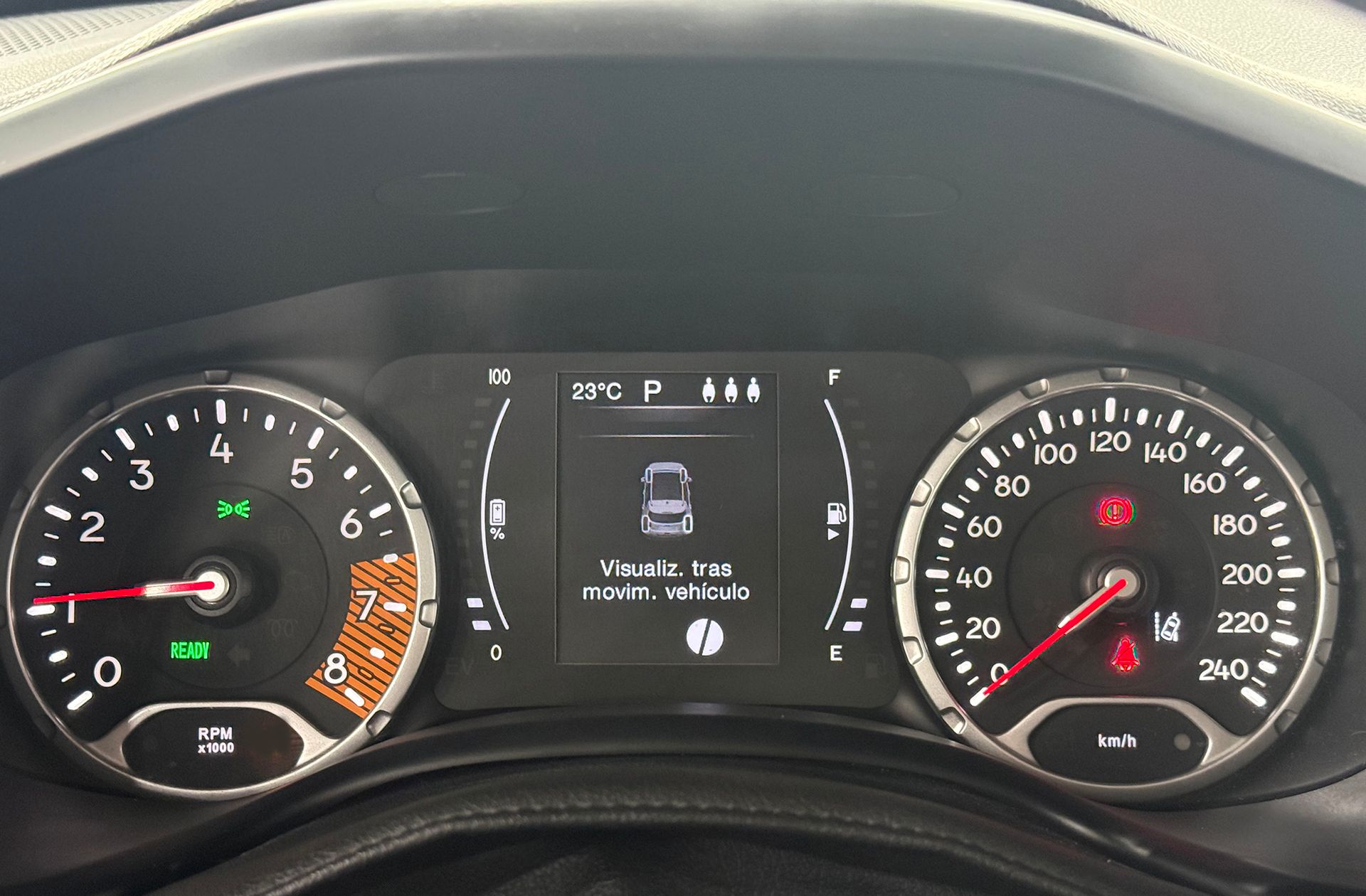 Jeep Renegade eHybrid Longitude ATX - foto 19