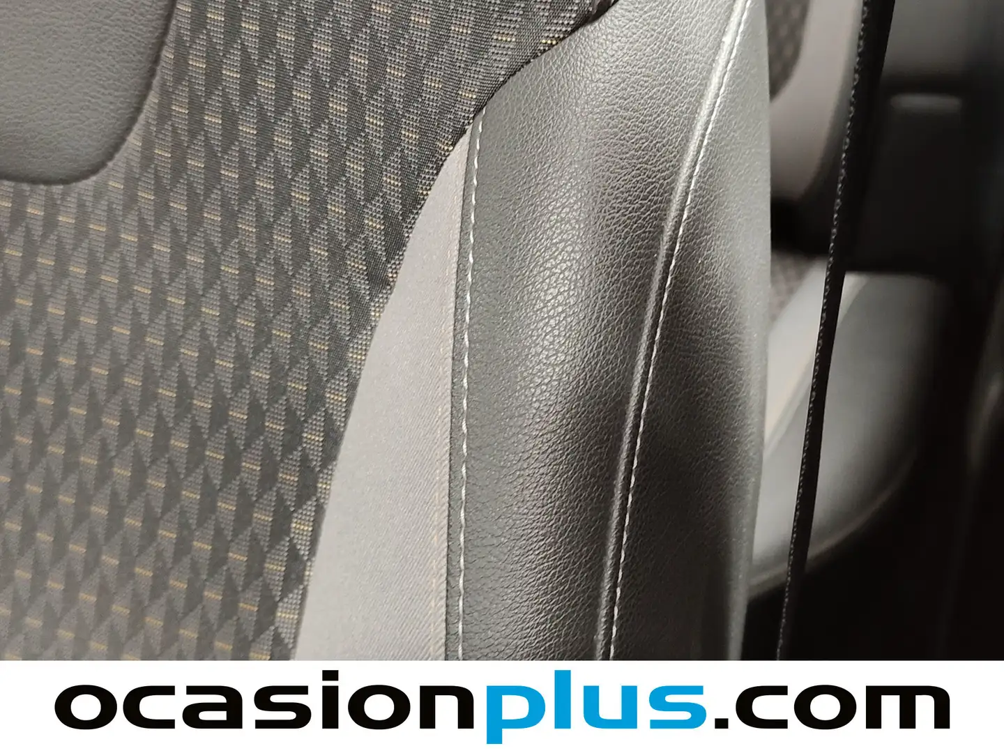 Foto Opel Crossland X Opel Crossland X 1.2 Innovation (130 CV)