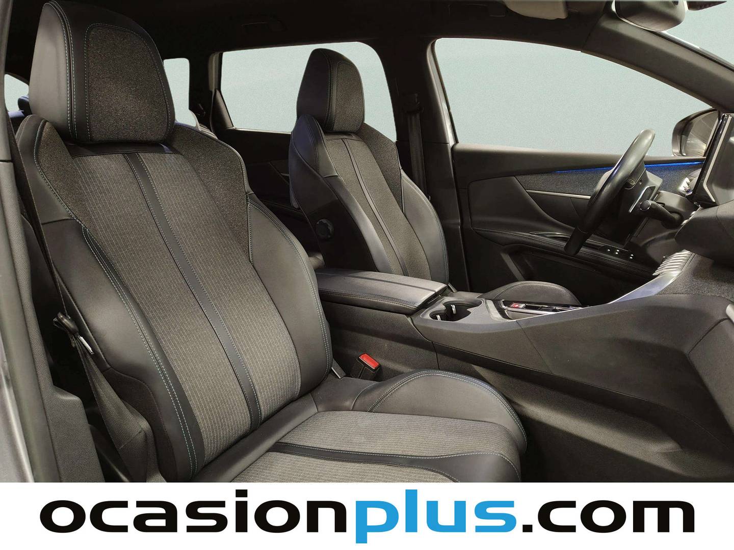 Foto Peugeot 5008 Peugeot 5008 PureTech 130 S&S Allure Pack EAT8 (130 CV) 7 Plazas