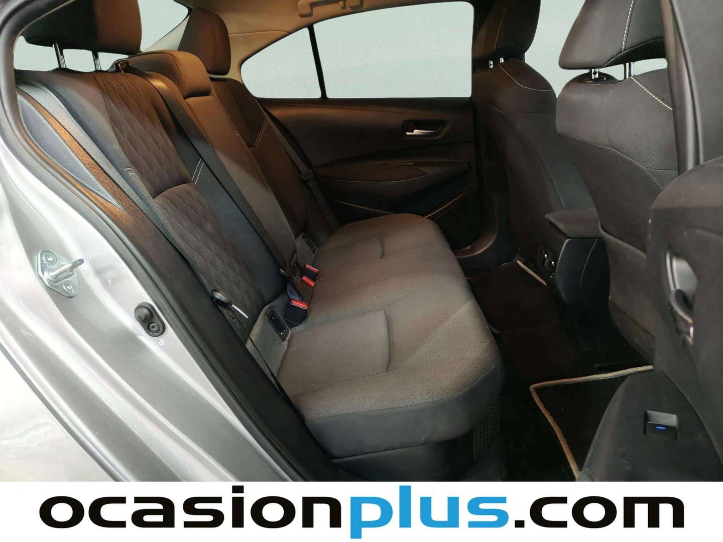 Toyota Corolla Toyota Corolla 1.8 125 Híbrido Active Tech E-CVT Sedán (122 CV) híbrido