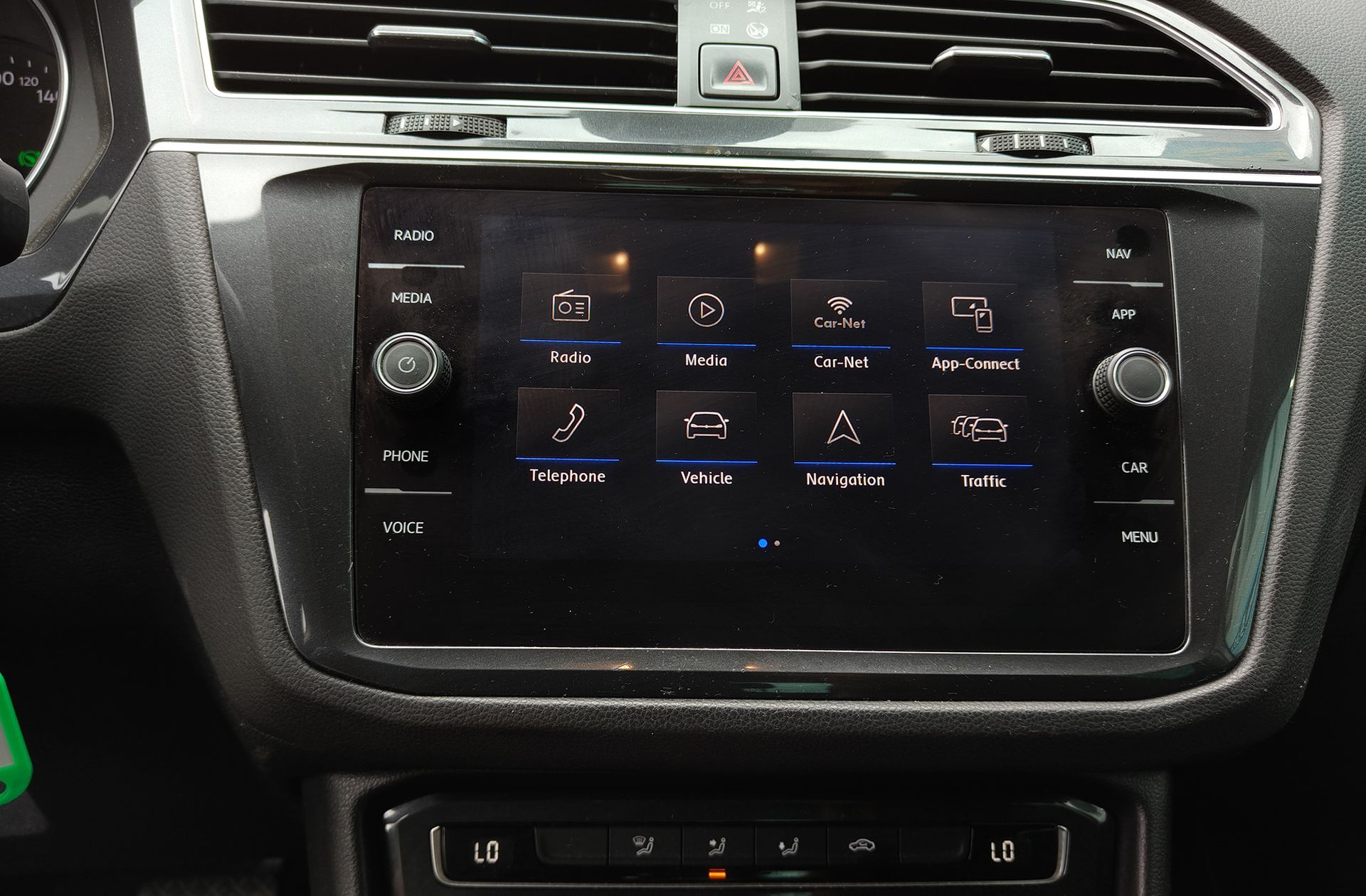 Volkswagen Tiguan Advance 2.0 TDI DSG Pack R-line - foto 37