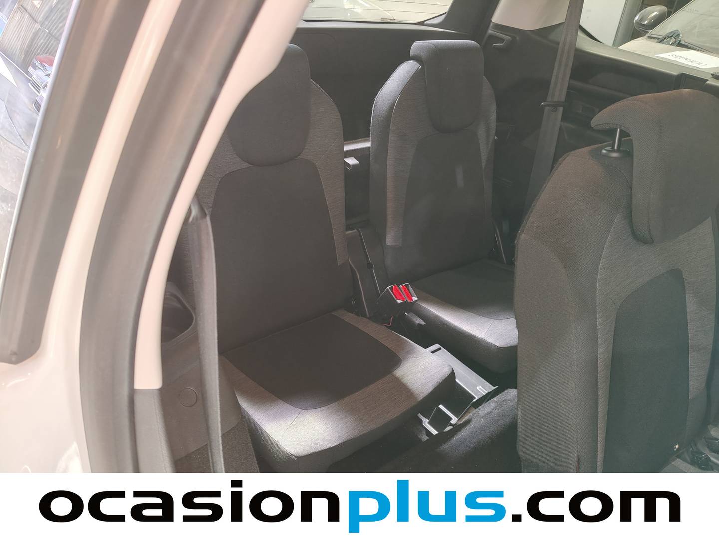 Extras y acabados del Citroën Grand C4 Spacetourer Citroën Grand C4 Spacetourer BlueHDi 130 S&S Feel 7 Plazas (130 CV)