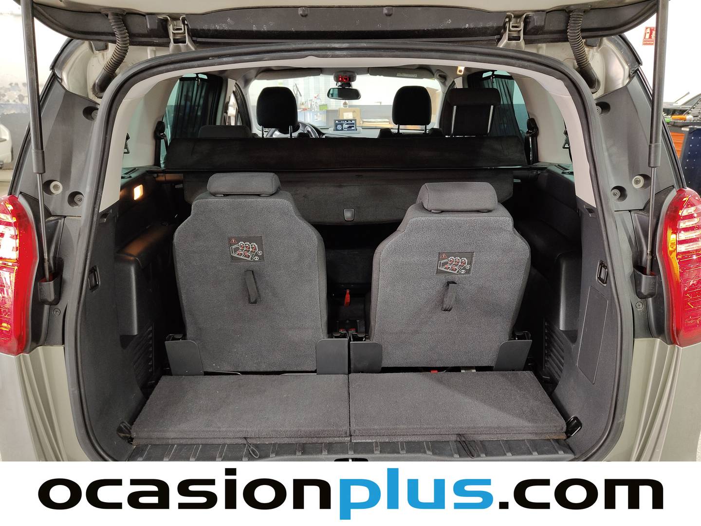 Foto Peugeot 5008 Peugeot 5008 1.6 BlueHDi Style FAP (120 CV) 7 Plazas siete plazas