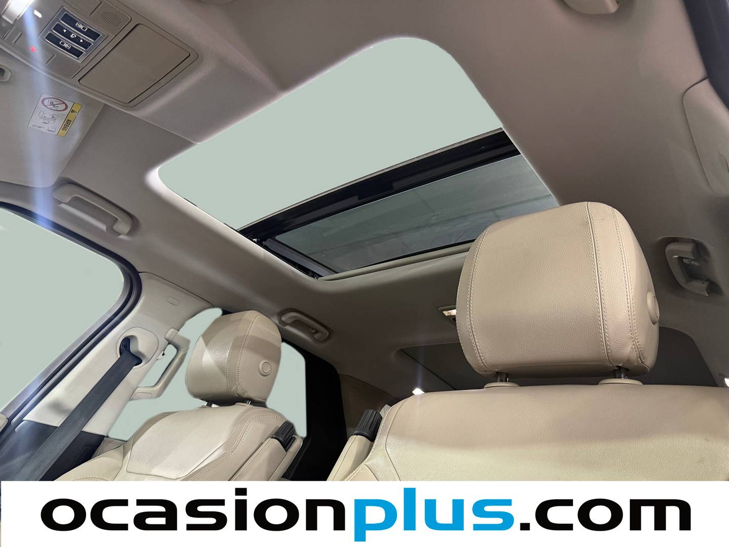 Equipamiento del Land Rover Discovery Land Rover Discovery 2.0 I4 SD4 HSE Auto (240 CV) 7 plazas