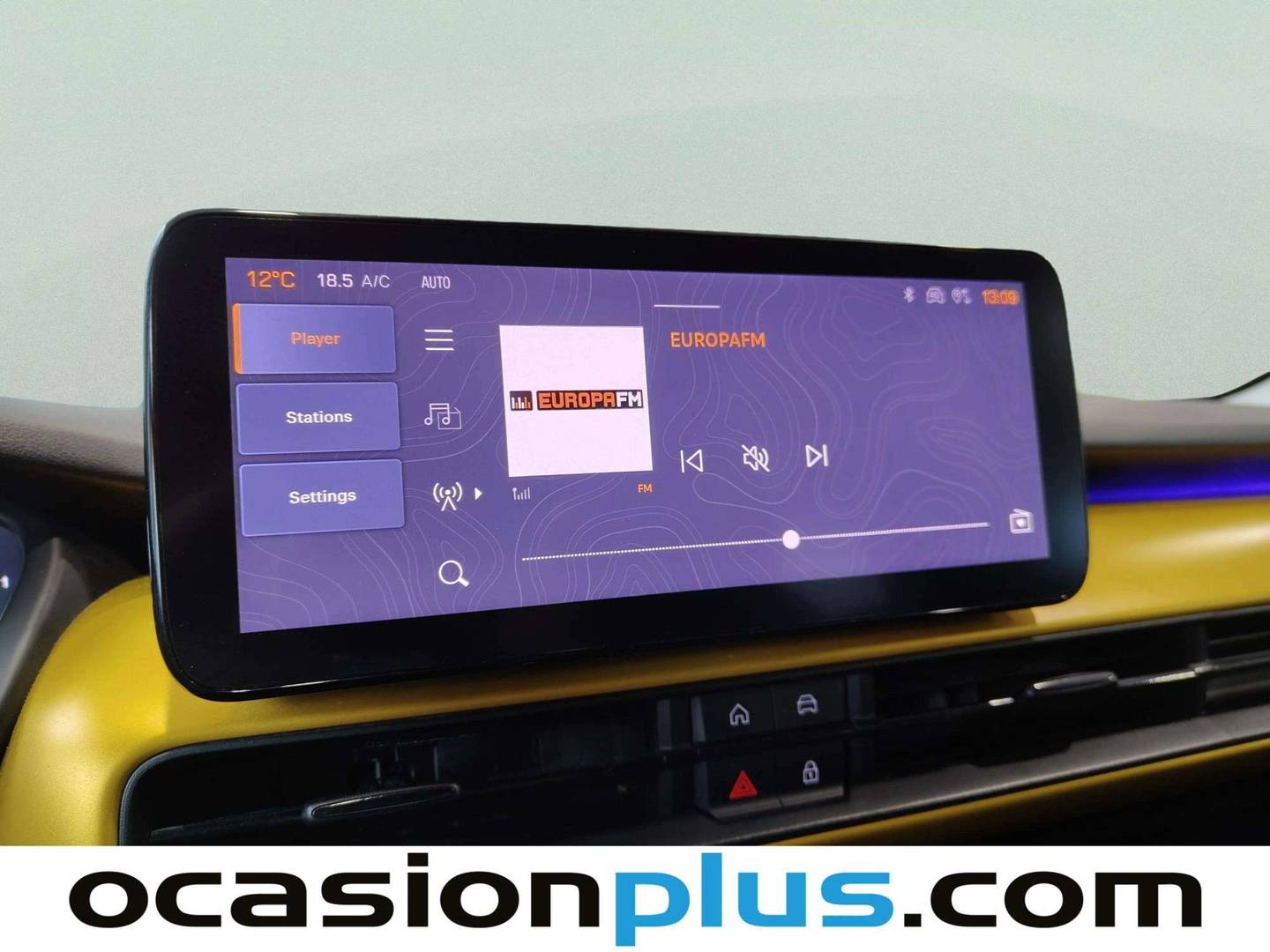 Foto Jeep Avenger Jeep Avenger 1.2 G Summit (100 CV)