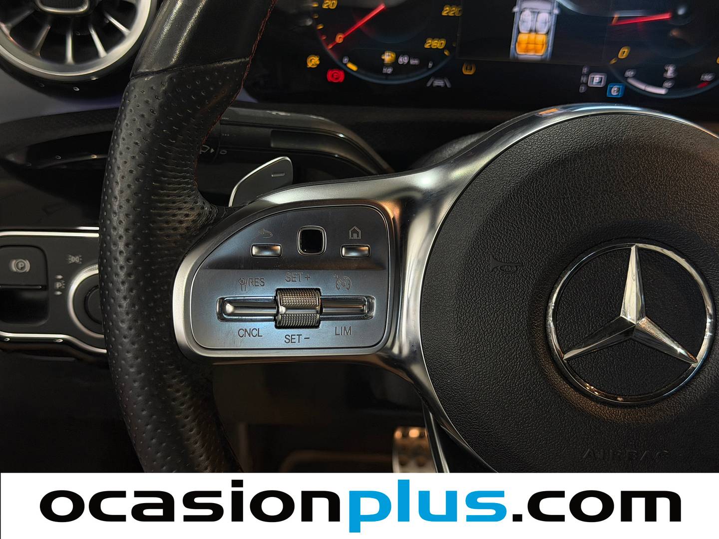 Mercedes CLA Mercedes CLA 180 (136 CV) Pack AMG al mejor precio