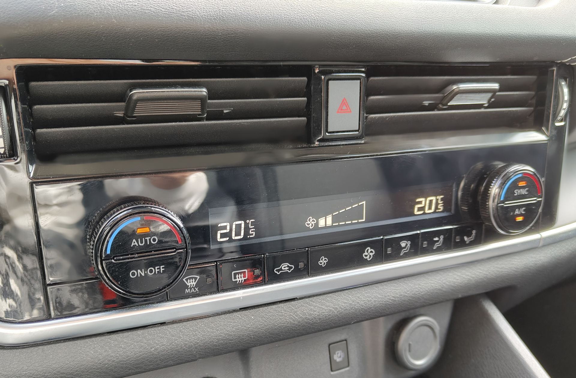 Nissan Qashqai E-POWER Acenta - foto 30