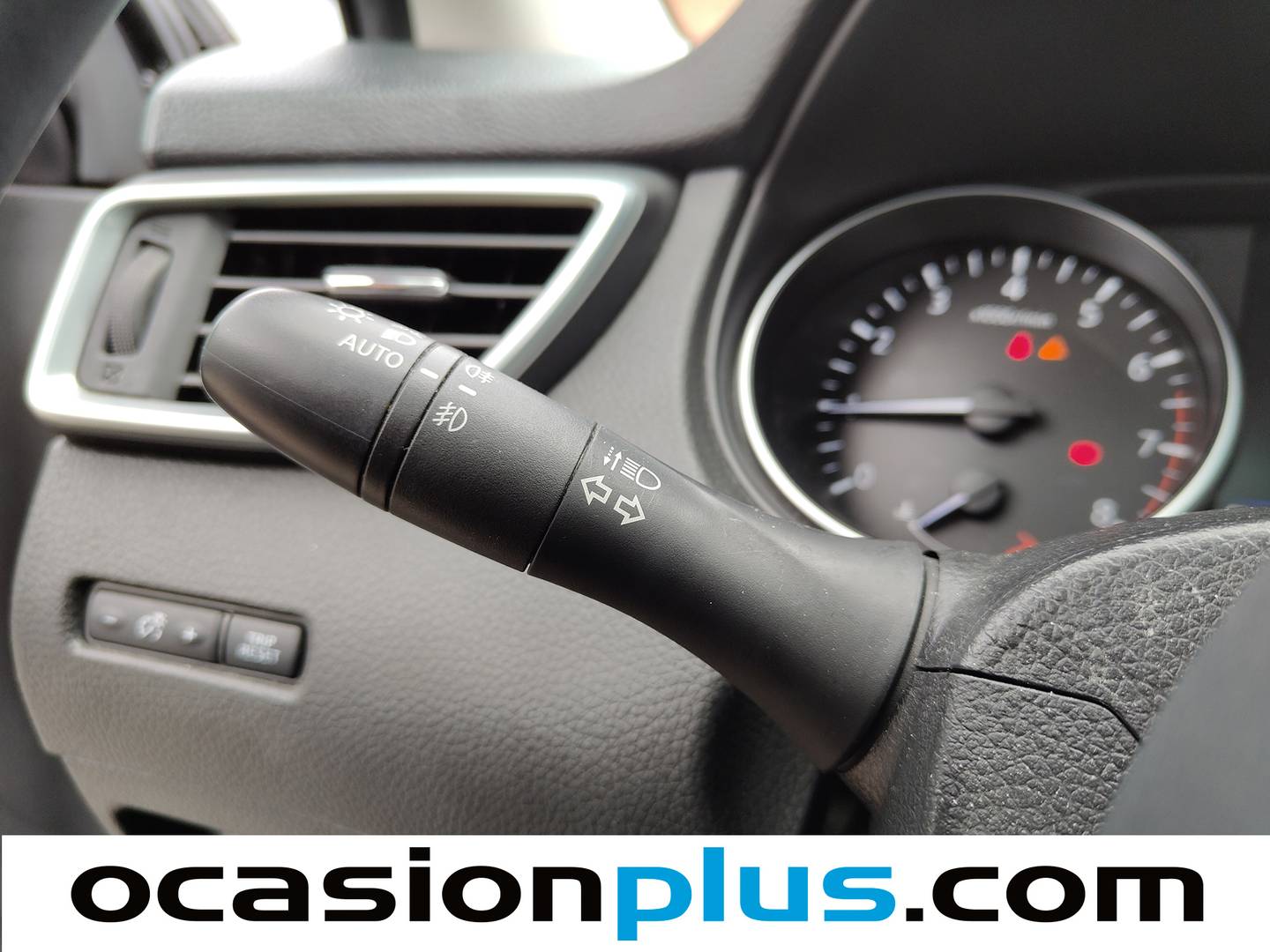 Nissan QASHQAI Nissan Qashqai DIG-T 160 N-Connecta 4x2 DCT (160 CV) de segunda mano