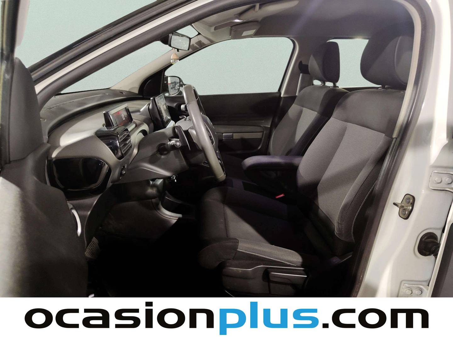 Foto asientos delanteros Citroën C4 Cactus Citroën C4 Cactus 1.6 BlueHDI ETG6 Shine (100 CV)