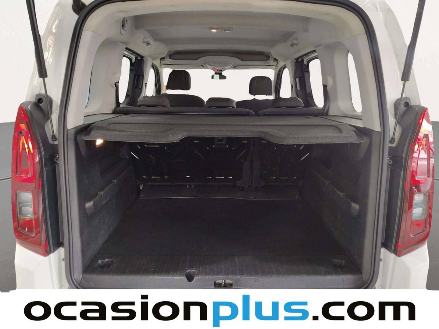 Fotos maletero Toyota Proace City Verso Toyota Proace City Verso 1.5D Family Active L1 (131 CV)