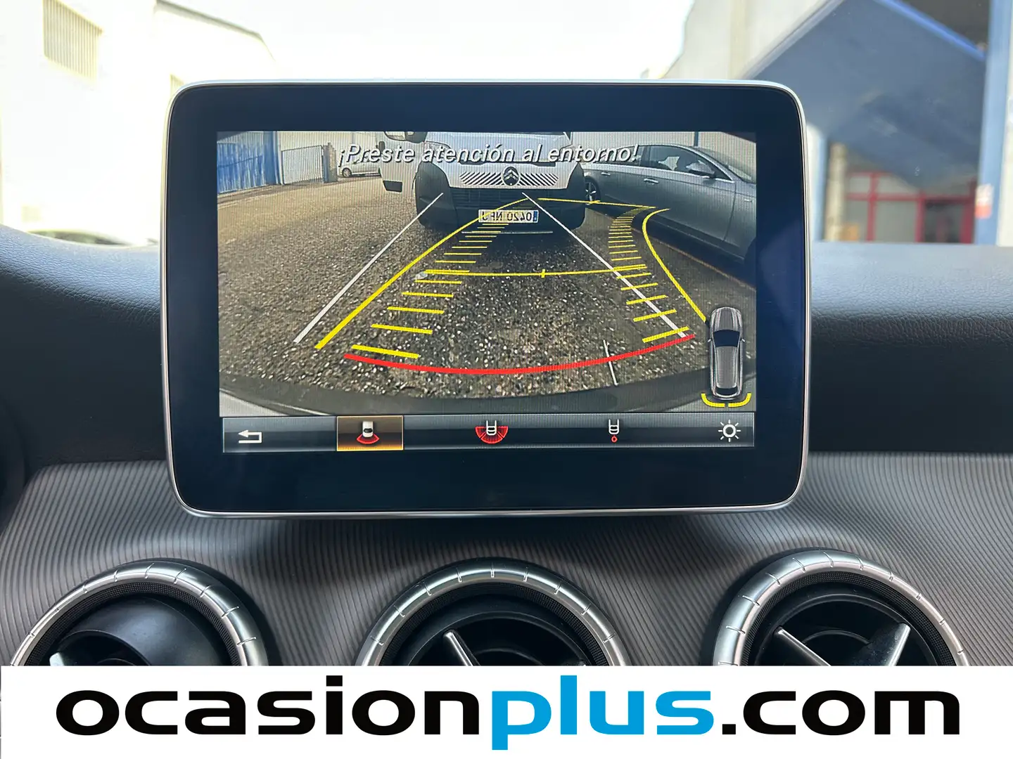 Foto Mercedes CLA Mercedes-Benz CLA Shooting Brake CLA 220 d Urban  (177 CV)