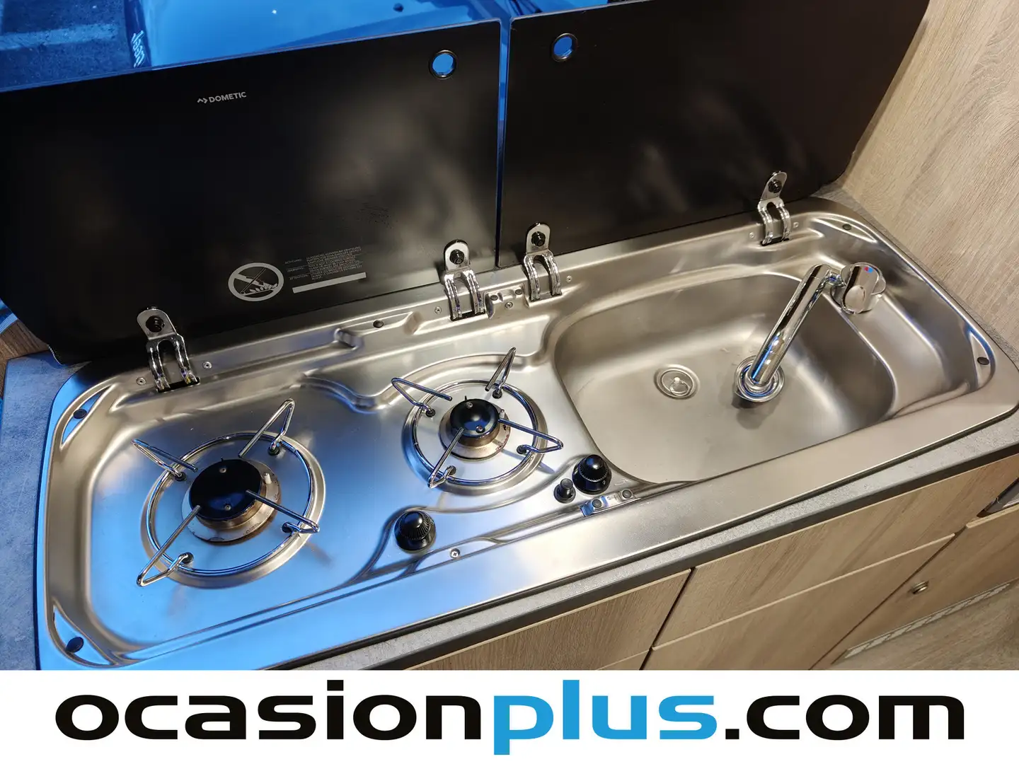 Foto Clever Vans Celebration 600 Clever Vans Celebration 600 Celebration 600 2.0 D  (163 CV) 4 Plazas CAMPERIZADA